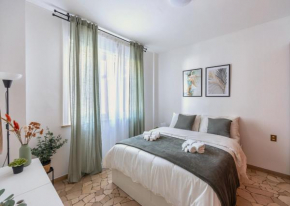 [8 min dalla METRO] Casa Elegante con Netflix e Wifi